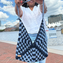 Load image into Gallery viewer, Flatiron Shoulder bag