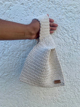 Load image into Gallery viewer, Crochet Pattern: Riverside Wristlet
