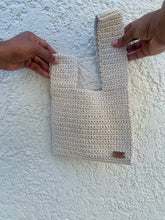 Load image into Gallery viewer, Crochet Pattern: Riverside Wristlet